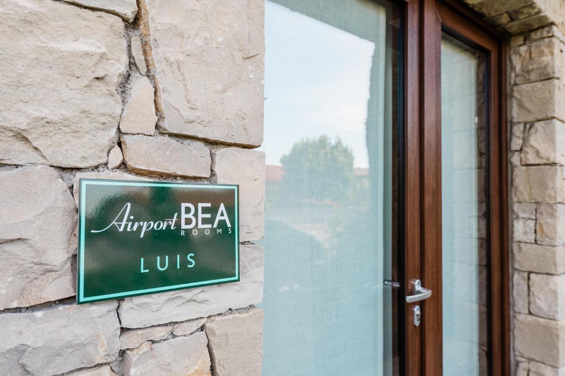 Airport Bea Rooms Azzano San Paolo ภายนอก รูปภาพ